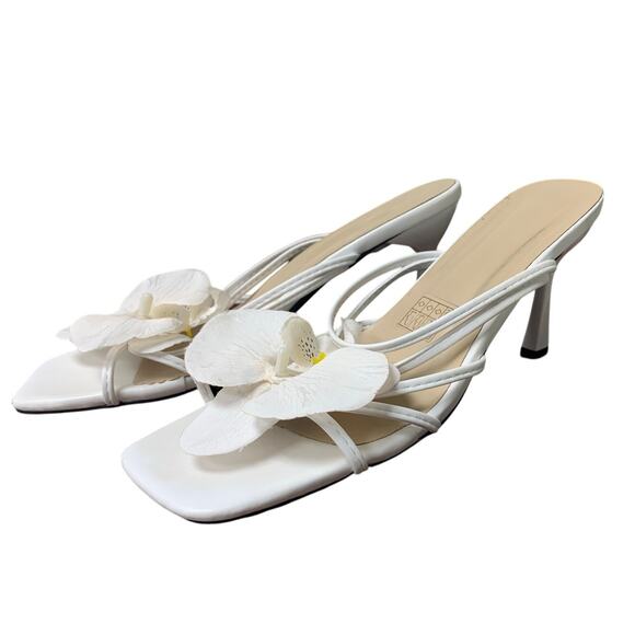 MakeMeChic Womens 9.5 White Orchid Flower Open Toe 3.75" Heels Slide On Shoes - Picture 1 of 6